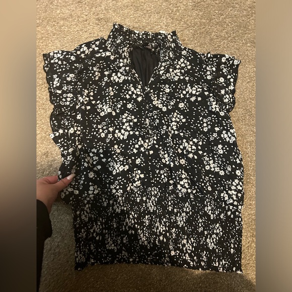 Tamara Detailed Top - Picture 1 of 3